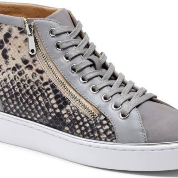 Vionic Shoes | Vionic Laceup Hightop Sneakers Torri | Poshmark